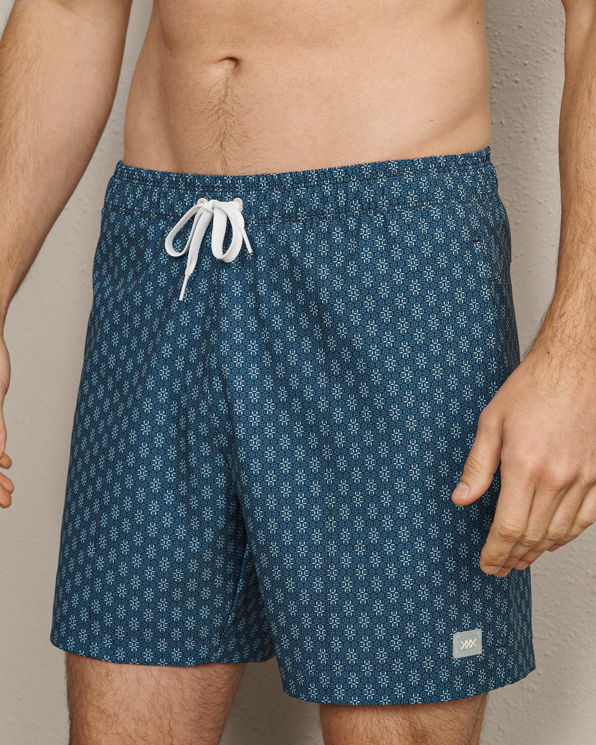 Ash Blue/Belize Blue Geo - Front