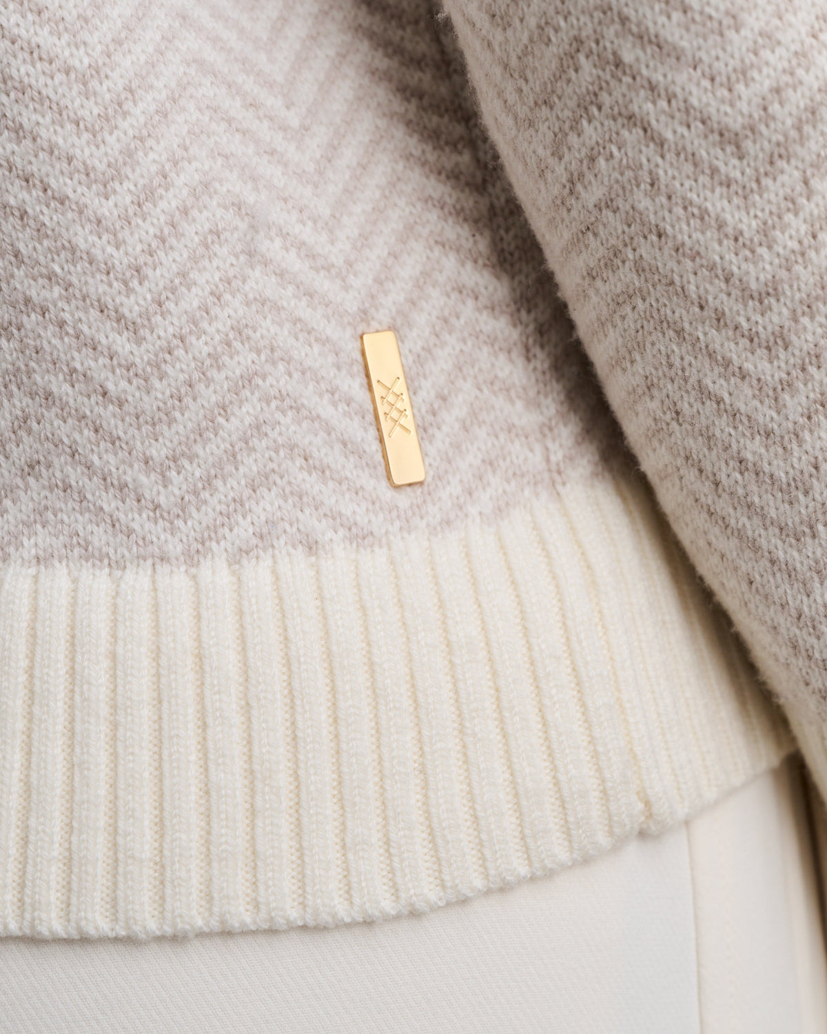 Off White
