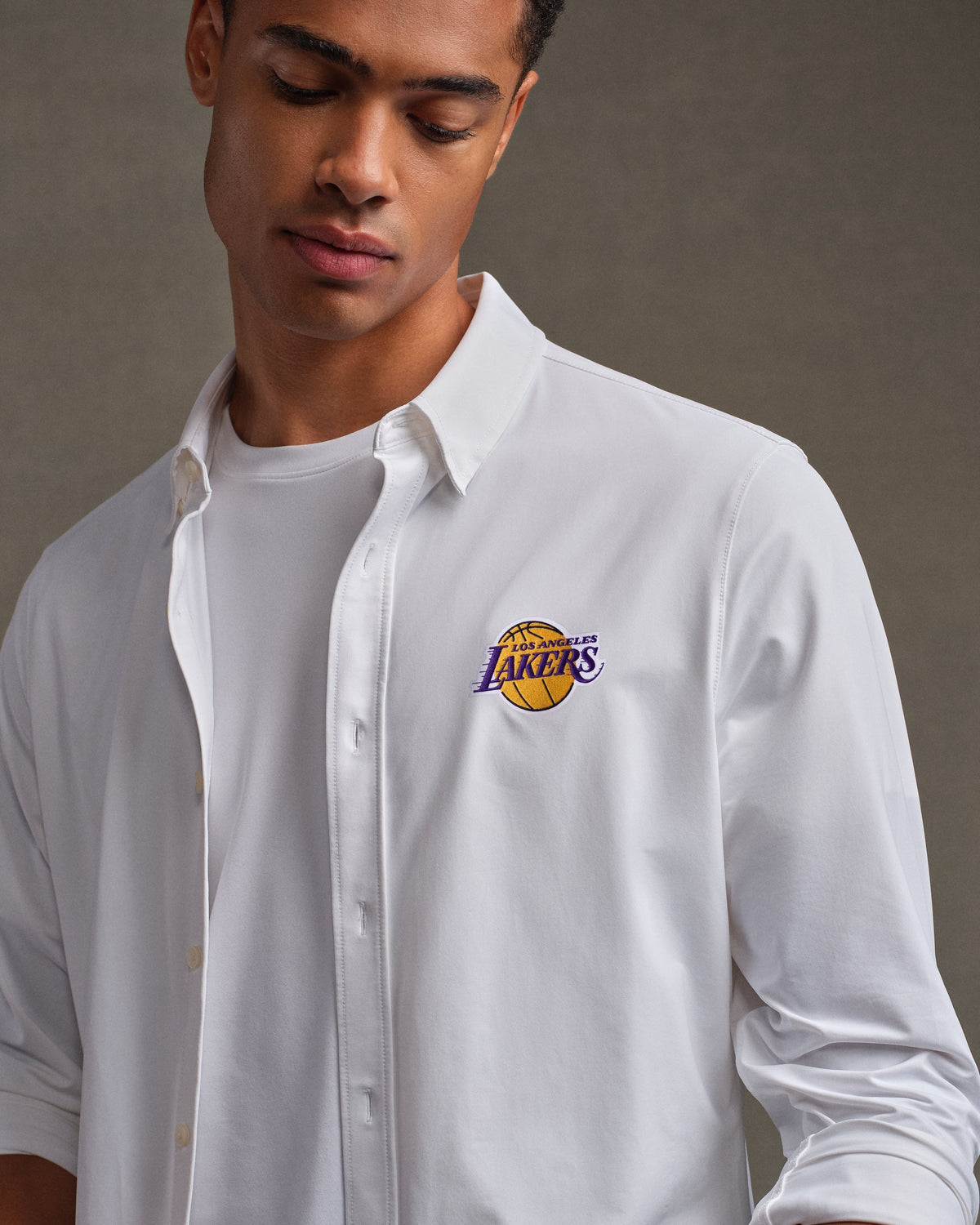 [NBA team=Los Angeles Lakers] White:Los Angeles Lakers