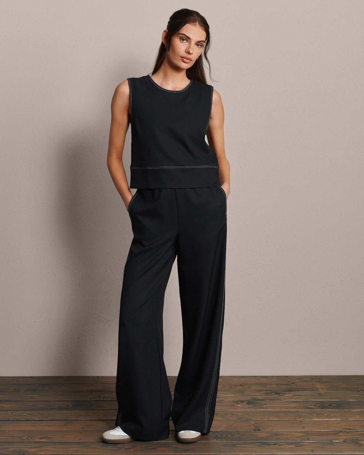 Pure Black - Back