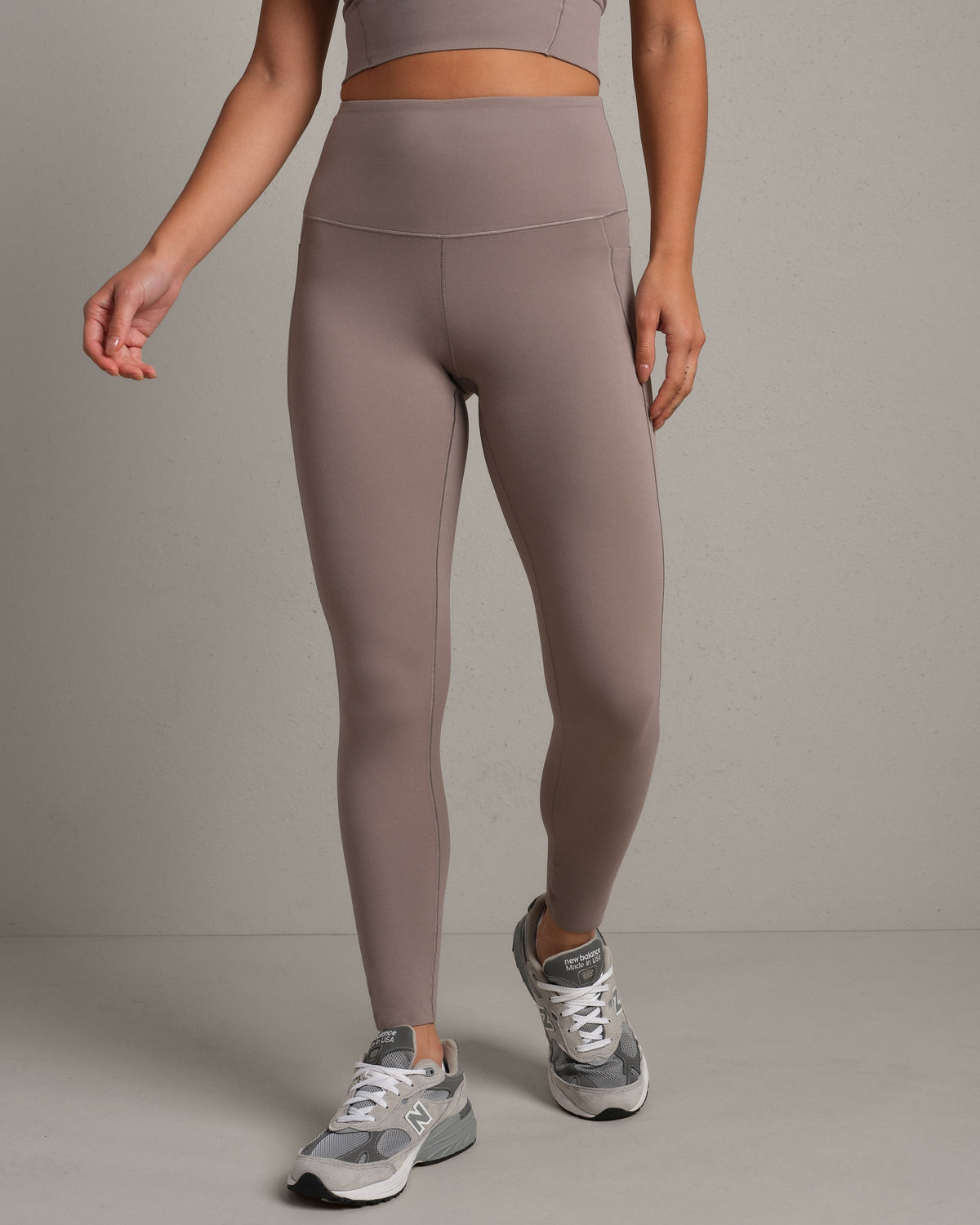 Smokey Taupe - Front
