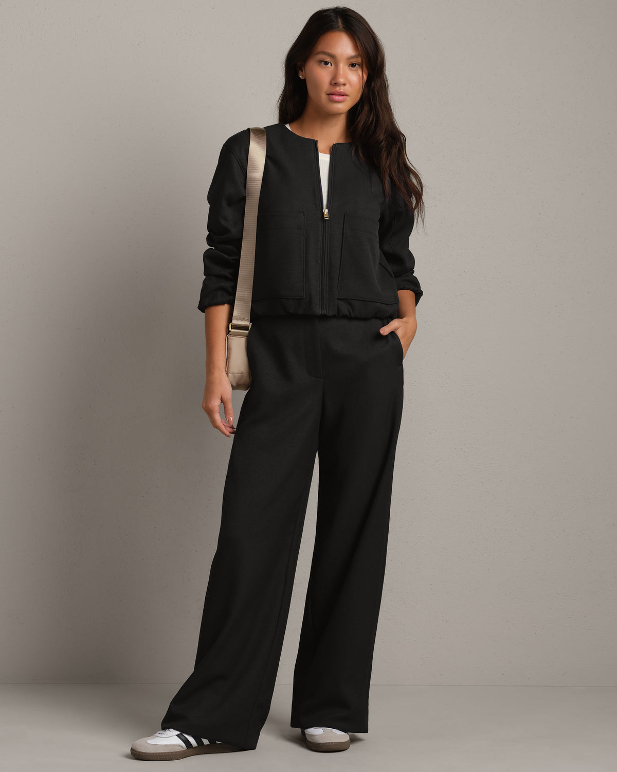 Pure Black - Back