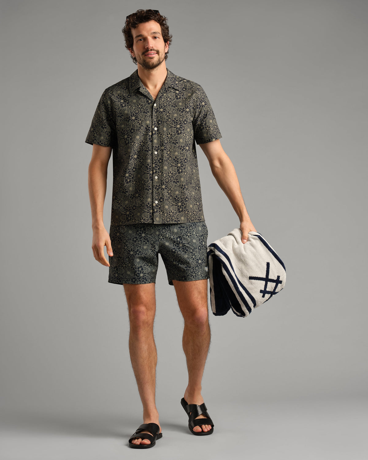 True Navy/Green Sage Floral - Back