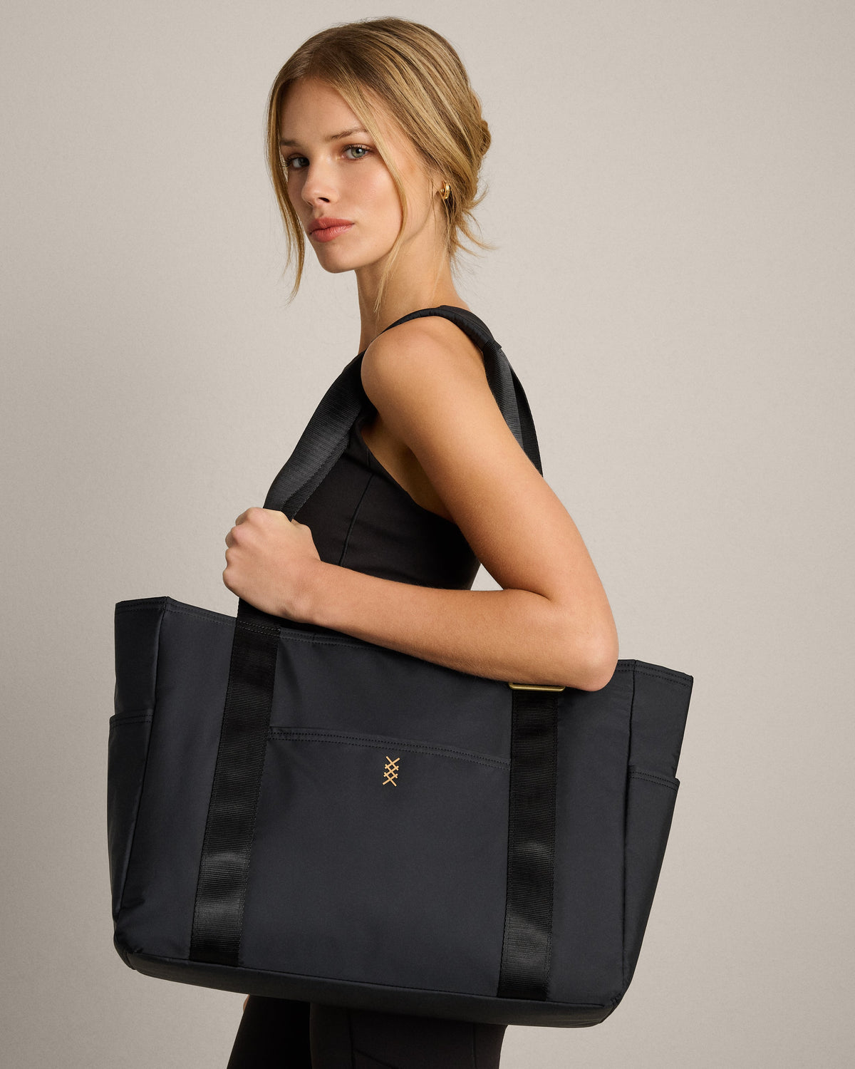 Pure Black - Back