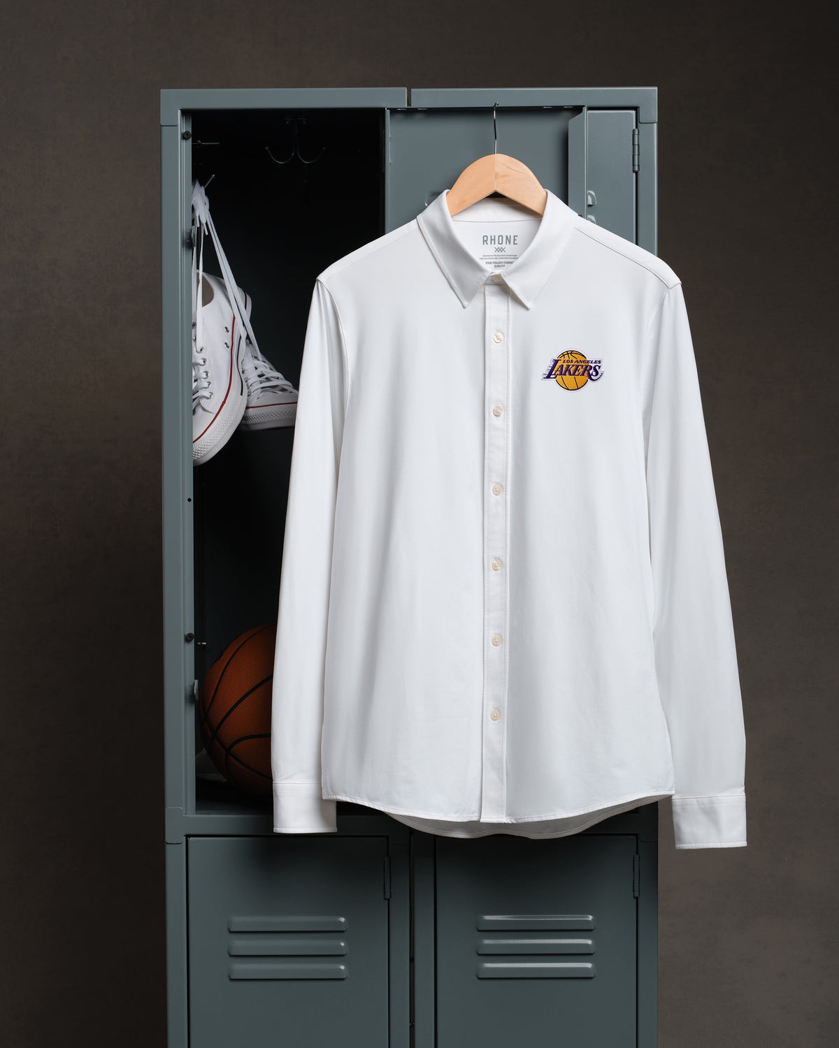 [NBA team=Los Angeles Lakers] White:Los Angeles Lakers