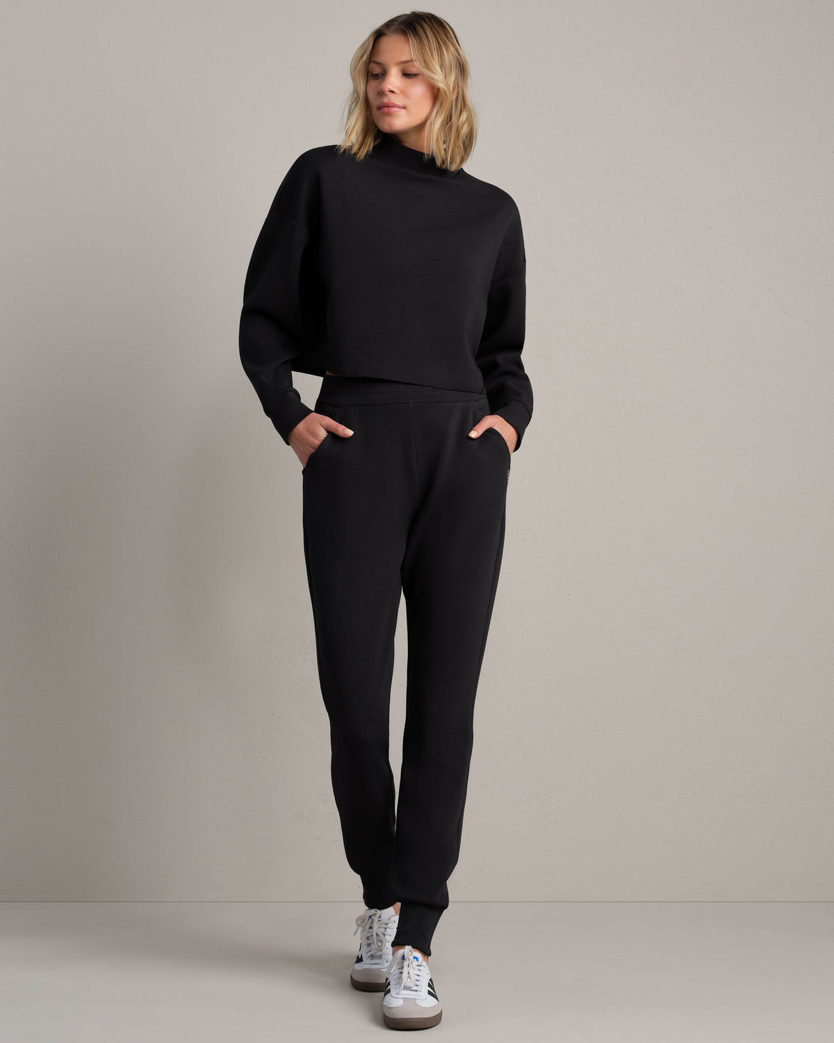 Pure Black - Back