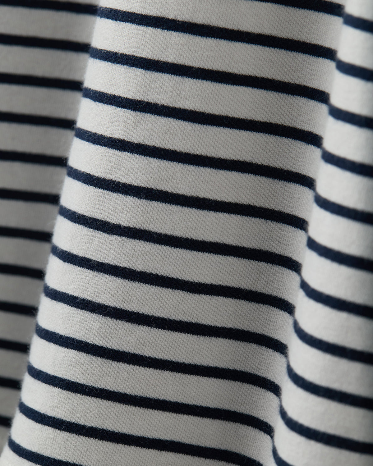 White Onyx/True Navy Stripe